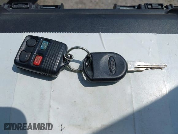 2006 Ford Mustang Standard с VIN 1ZVFT80NX65162321, выставлен на аукционе IAAI как лот 42590323 с пробегом 191 782 миль миль и . История ставок и продаж доступна на DreamBid. Изображение 11.