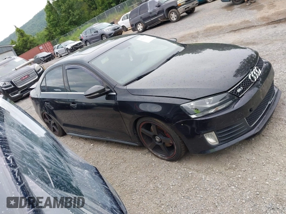 2012 Volkswagen Jetta GLI Autobahn with VIN 3VW4A7AJ3CM393831, listed as a IAAI auction lot 42292910 with 162,611 mi miles and . Bid and sale history available at DreamBid. Image 13.