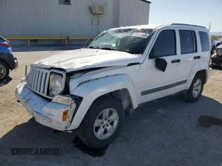 2012 Jeep Liberty Sport Latitude z VIN 1C4PJLAK1CW101109, wystawiony jako Copart lot #48518585 z przebiegiem 154 252 mil mil oraz Szkody całkowita. Historia ofert i sprzedaży dostępna na DreamBid. Obrazek 1.