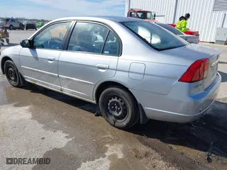 2003 Honda Civic LX with VIN 1HGES166X3L018219, listed as a IAAI auction lot 41814094 with 261,214 mi miles. Bid and sale history available at carsss.com. Image 3.