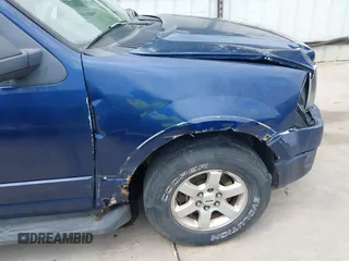 2009 Ford Expedition SSV с VIN 1FMFU16579EB10398, выставлен на аукционе IAAI как лот 41923327 с пробегом 117 011 миль миль и . История ставок и продаж доступна на DreamBid. Изображение 17.