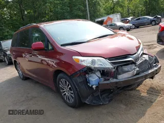 2019 Toyota Sienna XLE Auto Access Seat with VIN 5TDYZ3DC8KS008815, listed as a IAAI auction lot 42364427 with 71,638 mi miles and . Bid and sale history available at DreamBid. Image 1.