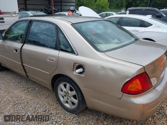 2000 Toyota Avalon XL z VIN 4T1BF28B2YU048155, wystawiony jako IAAI lot #42350570 z przebiegiem 254 043 mil mil oraz . Historia ofert i sprzedaży dostępna na DreamBid. Obrazek 6.