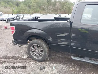 2014 Ford F-150 XL with VIN 1FTFX1CF3EFC60019, listed as a IAAI auction lot 41720720 with 127,887 mi miles. Bid and sale history available at carsss.com. Image 17.