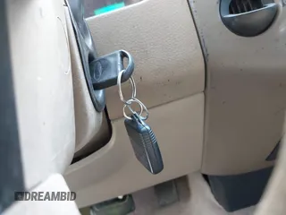 2005 Ford F-150 XLT с VIN 1FTRW12W85FB00753, выставлен на аукционе IAAI как лот 42281056 с пробегом Не указан миль и . История ставок и продаж доступна на DreamBid. Изображение 11.
