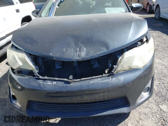 2012 Toyota Camry SE with VIN 4T1BK1FK2CU521649, listed as a IAAI auction lot 41852769 with 260,239 mi miles. Bid and sale history available at carsss.com. Image 6.