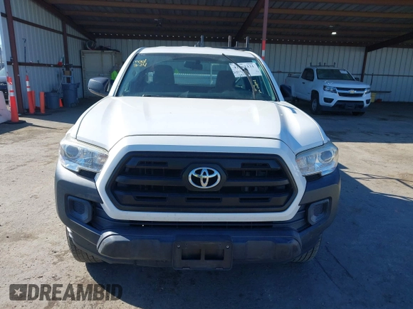 2017 Toyota Tacoma SR z VIN 5TFRX5GN8HX092723, wystawiony jako IAAI lot #41862331 z przebiegiem 114 772 mil mil oraz . Historia ofert i sprzedaży dostępna na DreamBid. Obrazek 12.