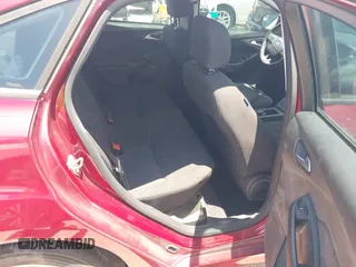 2016 Ford Focus SE z VIN 1FADP3F28GL237888, wystawiony jako IAAI lot #42564140 z przebiegiem 143 210 mil mil oraz . Historia ofert i sprzedaży dostępna na DreamBid. Obrazek 8.