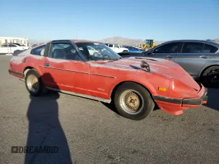 1983 Datsun 280ZX z VIN JN1HZ04S0DX569855, wystawiony jako Copart lot #74027594 z przebiegiem 12 300 mil mil oraz Szkody całkowita. Historia ofert i sprzedaży dostępna na DreamBid. Obrazek 4.