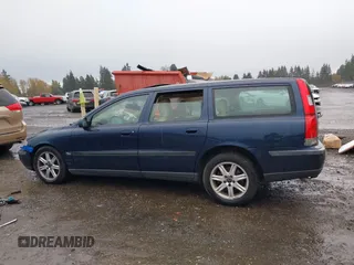 2002 Volvo V70 with VIN YV1SW58D921186348, listed as a IAAI auction lot 40729522 with 159,385 mi miles and . Bid and sale history available at DreamBid. Image 14.
