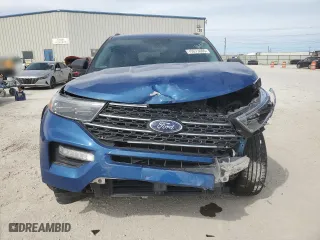 2020 Ford Explorer XLT with VIN 1FMSK8DH8LGC84745, listed as a Copart auction lot 49073665 with 68,158 mi miles and Salvage Title. Bid and sale history available at carsss.com. Image 5.