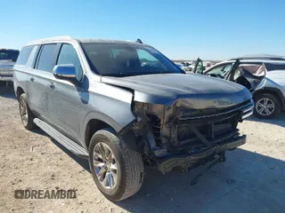 2022 Chevrolet Suburban Premier with VIN 1GNSKFKD0NR185277, listed as a IAAI auction lot 41636887 with 85,009 mi miles. Bid and sale history available at carsss.com. Image 1.