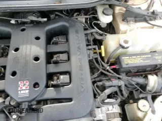 1998 Dodge Intrepid ES z VIN 2B3HD56J9WH235149, wystawiony jako Copart lot #87480814 z przebiegiem 173 954 mil mil oraz Czysty tytuł • Clean title. Historia ofert i sprzedaży dostępna na DreamBid. Obrazek 13.