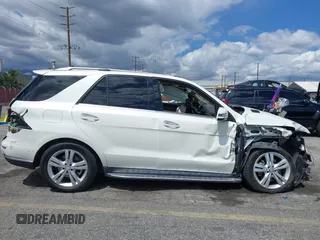 2015 Mercedes-Benz M 350 with VIN 4JGDA5JB9FA518473, listed as a IAAI auction lot 41947228 with 93,918 mi miles and . Bid and sale history available at DreamBid. Image 19.