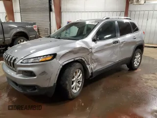 2015 Jeep Cherokee Latitude with VIN 1C4PJMCB7FW774638, listed as a Copart auction lot 42799785 with 146,336 mi miles and Clean Title. Bid and sale history available at carsss.com. Image 1.