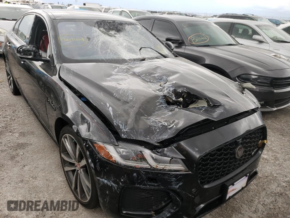 2021 Jaguar XF R-Dynamic SE with VIN SAJBL4GXXMCY88627, listed as a Copart auction lot 62762012 with 0 mi miles. Bid and sale history available at carsss.com. Image 9.