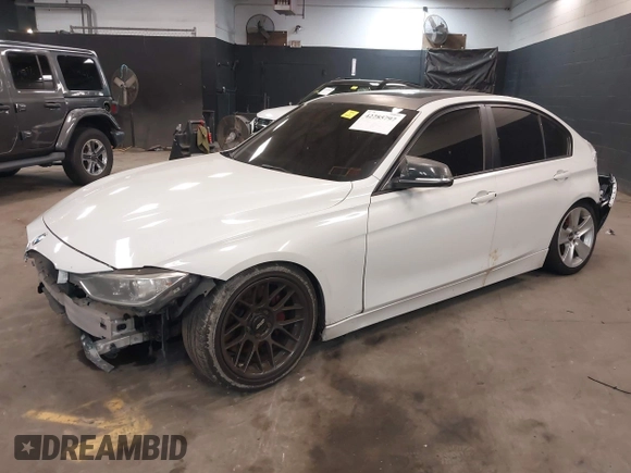 2013 BMW 3 Series 335i xDrive with VIN WBA3B9C54DF586575, listed as a IAAI auction lot 42285797 with 204,461 mi miles and . Bid and sale history available at DreamBid. Image 17.