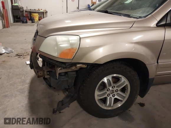 2005 Honda Pilot EX-L with VIN 5FNYF18535B019187, listed as a IAAI auction lot 41461600 with 277,985 mi miles. Bid and sale history available at carsss.com. Image 6.