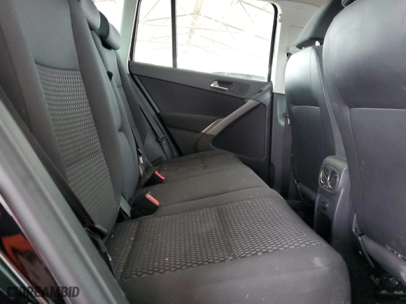 2009 Volkswagen Tiguan S with VIN WVGAV75N29W509760, listed as a Copart auction lot 44128015 with 186,704 mi miles and Non Repairable. Bid and sale history available at carsss.com. Image 11.