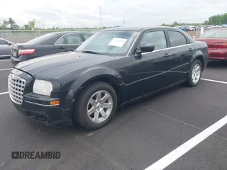 2007 Chrysler 300 Touring with VIN 2C3KA53G87H667727, listed as a IAAI auction lot 42025568 with 178,142 mi miles and . Bid and sale history available at DreamBid. Image 2.