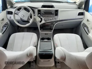 2012 Toyota Sienna LE AAS with VIN 5TDKK3DC7CS212274, listed as a Copart auction lot 70333984 with 0 mi miles and Salvage Title. Bid and sale history available at carsss.com. Image 8.