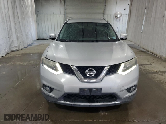 2015 Nissan Rogue SL with VIN 5N1AT2MV5FC778794, listed as a Copart auction lot 61257085 with 200,856 mi miles and Clean title. Bid and sale history available at DreamBid. Image 5.