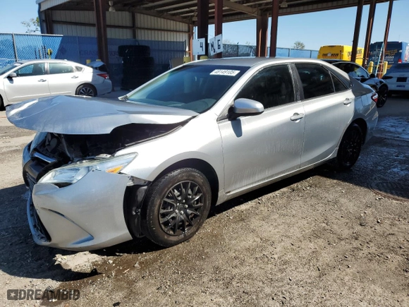 2015 Toyota Camry XLE with VIN 4T1BF1FK5FU018884, listed as a Copart auction lot 48149105 with 166,372 mi miles and Salvage Title. Bid and sale history available at carsss.com. Image 1.