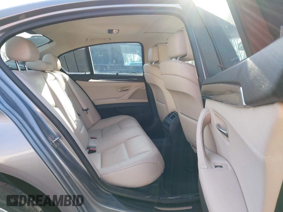 2011 BMW 5 Series 528i with VIN WBAFR1C59BC743204, listed as a IAAI auction lot 41750077 with 126,101 mi miles and . Bid and sale history available at DreamBid. Image 8.
