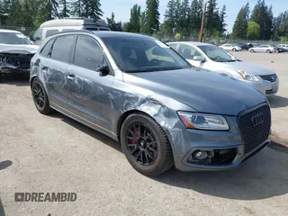 2016 Audi SQ5 Premium Plus z VIN WA1CCAFP3GA047083, wystawiony jako IAAI lot #42233291 z przebiegiem 122 382 mil mil oraz . Historia ofert i sprzedaży dostępna na DreamBid. Obrazek 1.
