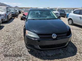 2013 Volkswagen Jetta SE with VIN 3VWDX7AJ8DM292073, listed as a Copart auction lot 59989585 with 129,697 mi miles and Salvage title. Bid and sale history available at DreamBid. Image 14.