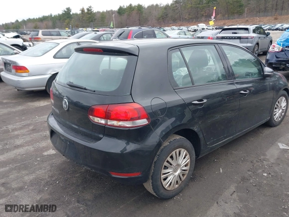 2010 Volkswagen Golf with VIN WVWDB7AJ3AW427411, listed as a IAAI auction lot 41849440 with 62,093 mi miles. Bid and sale history available at carsss.com. Image 4.