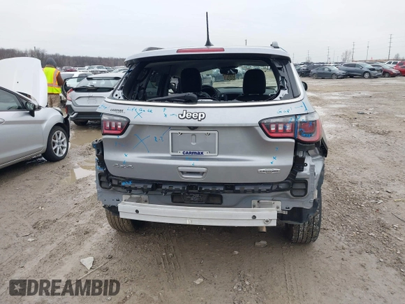 2021 Jeep Compass Altitude z VIN 3C4NJDBB4MT504634, wystawiony jako IAAI lot #41525356 z przebiegiem 25 066 mil mil oraz . Historia ofert i sprzedaży dostępna na DreamBid. Obrazek 17.