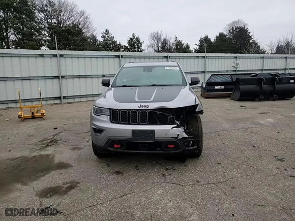 2019 Jeep Grand Cherokee Trailhawk with VIN 1C4RJFLT6KC849550, listed as a Copart auction lot 84006364 with 54,518 mi miles and Salvage Title. Bid and sale history available at carsss.com. Image 12.