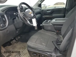 2020 Chevrolet Silverado 1500 LT with VIN 3GCUWCED3LG158037, listed as a Copart auction lot 42830005 with 93,096 mi miles and Salvage Title. Bid and sale history available at DreamBid. Image 7.