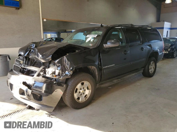 2013 Chevrolet Suburban LS with VIN 1GNSKHE76DR107148, listed as a Copart auction lot 79998334 with 238,411 mi miles and Salvage Title. Bid and sale history available at carsss.com. Image 1.