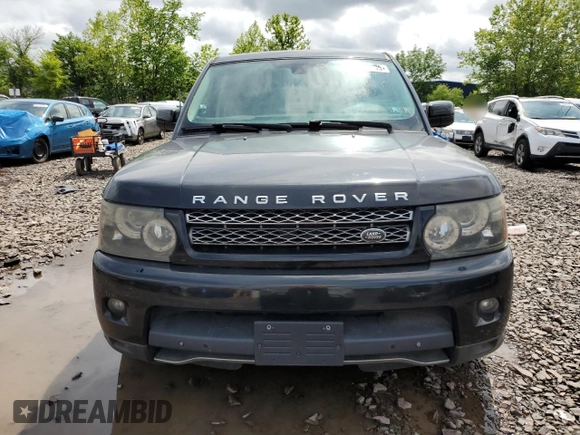 2013 Land Rover Range Rover Sport SC z VIN SALSH2E43DA787351, wystawiony jako Copart lot #58898885 z przebiegiem 174 585 mil mil oraz Szkoda całkowita • Salvage title. Historia ofert i sprzedaży dostępna na DreamBid. Obrazek 5.
