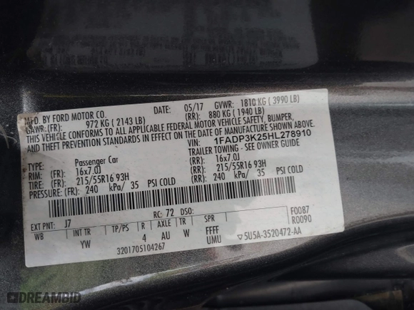 2017 Ford Focus SE with VIN 1FADP3K25HL278910, listed as a IAAI auction lot 41981105 with 94,808 mi miles. Bid and sale history available at carsss.com. Image 9.