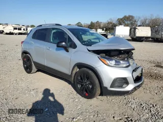2022 Chevrolet Trax LT with VIN KL7CJLSM4NB557742, listed as a Copart auction lot 85665814 with 50,307 mi miles and Salvage Title. Bid and sale history available at carsss.com. Image 4.