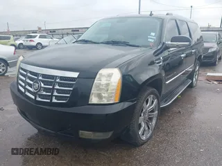 2008 Cadillac Escalade ESV z VIN 1GYFK668X8R271590, wystawiony jako IAAI lot #41562499 z przebiegiem 175 365 mil mil oraz . Historia ofert i sprzedaży dostępna na DreamBid. Obrazek 2.