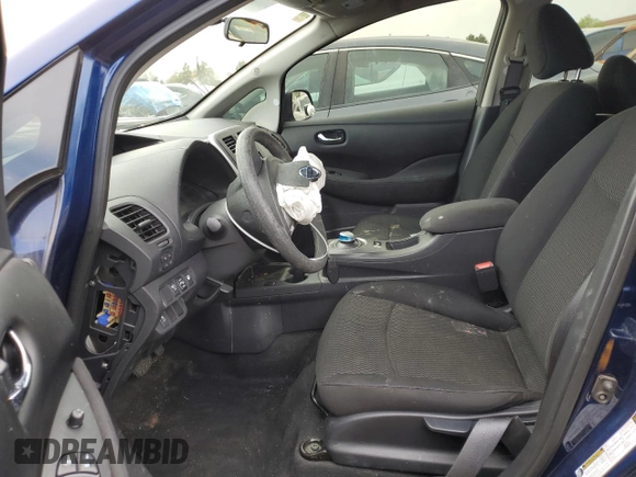 2017 Nissan LEAF S with VIN 1N4BZ0CP1HC305028, listed as a Copart auction lot 89362165 with 46,046 mi miles and Salvage Title. Bid and sale history available at carsss.com. Image 7.