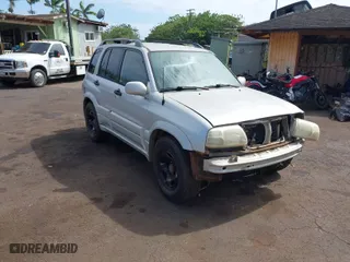 2002 Suzuki Grand Vitara with VIN JS3TE62VX24154173, listed as a IAAI auction lot 41711181 with 224,024 mi miles. Bid and sale history available at carsss.com. Image 1.