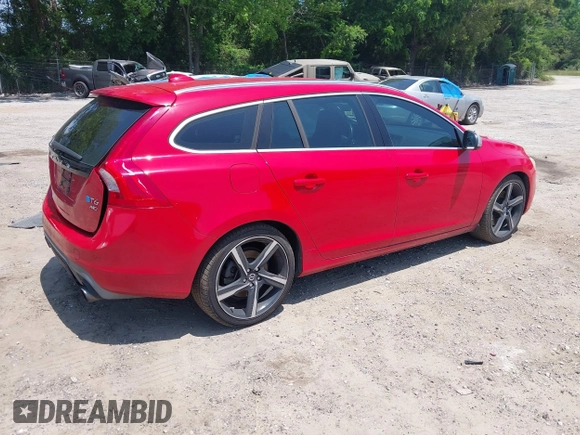 2015 Volvo V60 with VIN YV1902SP7F1221377, listed as a IAAI auction lot 42347523 with 156,787 mi miles and . Bid and sale history available at DreamBid. Image 4.