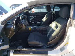 2019 Chevrolet Camaro 1LT with VIN 1G1FB3DS4K0107677, listed as a Copart auction lot 68207572 with 41,304 mi miles. Bid and sale history available at carsss.com. Image 7.
