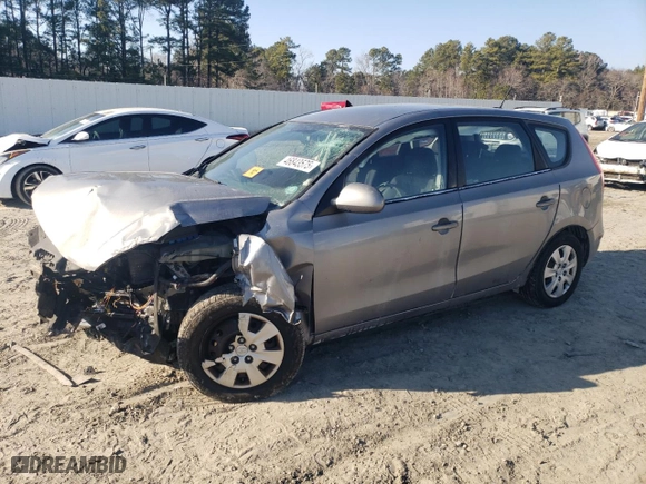 2011 Hyundai Elantra Touring GLS with VIN KMHDB8AE5BU100610, listed as a Copart auction lot 46843575 with 374,220 mi miles and Salvage Title. Bid and sale history available at carsss.com. Image 1.