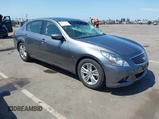 2015 Infiniti Q40 with VIN JN1CV6AP8FM580471, listed as a IAAI auction lot 42055612 with 64,494 mi miles. Bid and sale history available at carsss.com. Image 1.