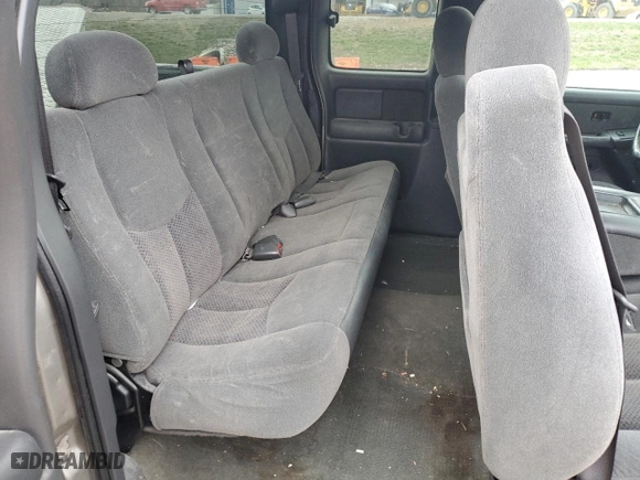 2003 Chevrolet Silverado 1500 LS with VIN 2GCEC19XX31184925, listed as a Copart auction lot 80311164 with 145,020 mi miles and Salvage Title. Bid and sale history available at carsss.com. Image 10.