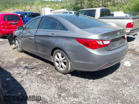 2012 Hyundai Sonata 2.4L Limited PZEV with VIN 5NPEC4ACXCH381439, listed as a IAAI auction lot 41996526 with 215,920 mi miles. Bid and sale history available at carsss.com. Image 3.