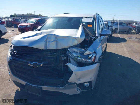2019 Chevrolet Traverse LT Leather with VIN 1GNEVHKW0KJ126807, listed as a IAAI auction lot 41681930 with 90,320 mi miles. Bid and sale history available at carsss.com. Image 6.