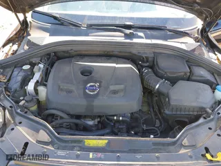 2015 Volvo XC60 T6 Drive-E Platinum with VIN YV449MDM5F2682413, listed as a IAAI auction lot 41791339 with 145,939 mi miles. Bid and sale history available at carsss.com. Image 10.