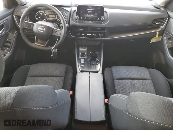 2025 Nissan Rogue SV with VIN 5N1BT3BA3SC826958, listed as a Copart auction lot 54581915 with 1,204 mi miles and Clean Title. Bid and sale history available at DreamBid. Image 8.